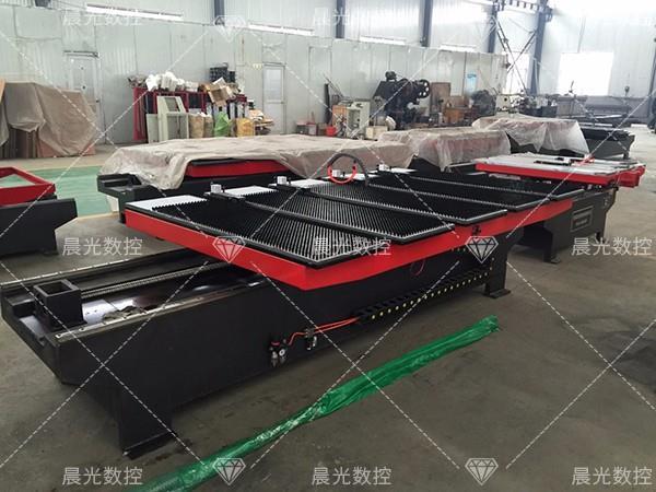 如何正確使用數(shù)控送料機(jī)？