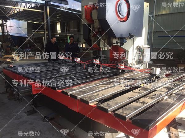 沖床送料機(jī)在裝料時(shí)的步驟有哪些？